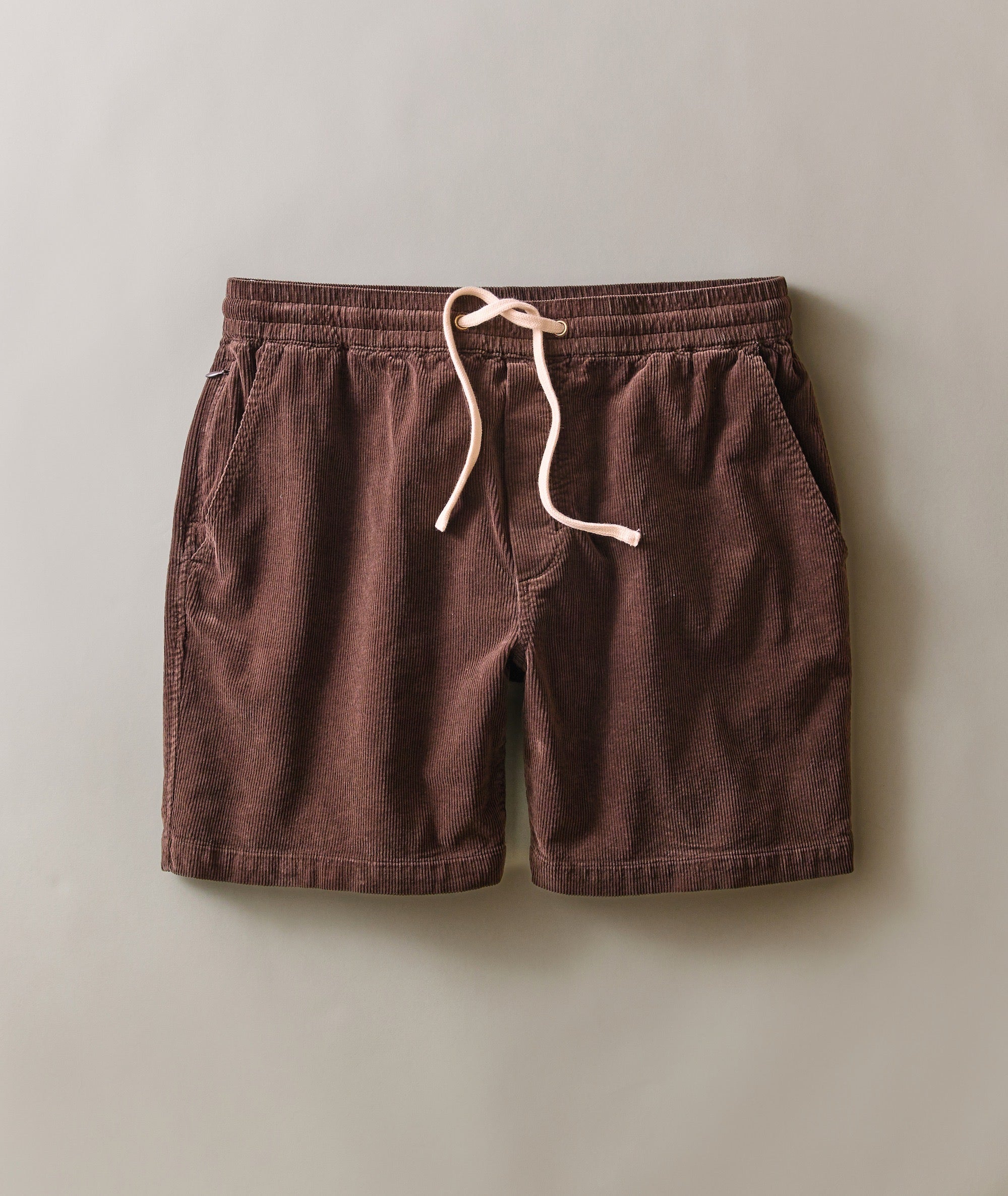6" Saturday Corduroy Short