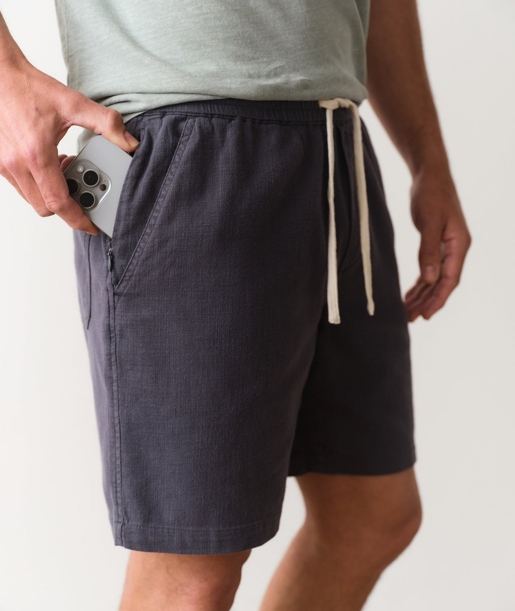 8" Saturday Beach Short